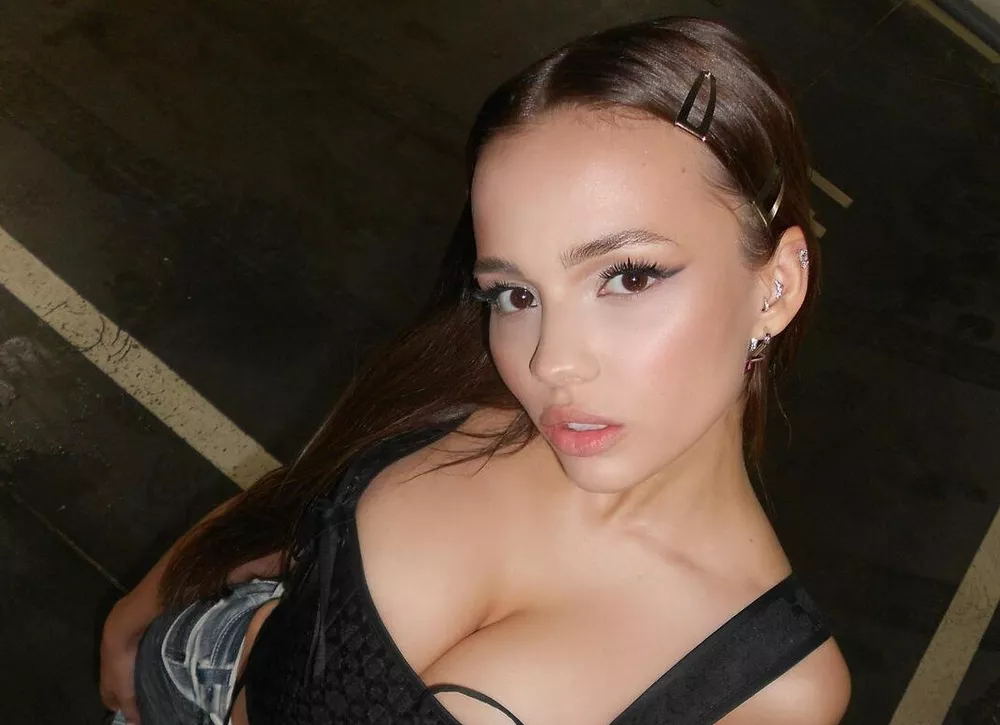 Валя Карнавал получила 74 штрафа за три месяца