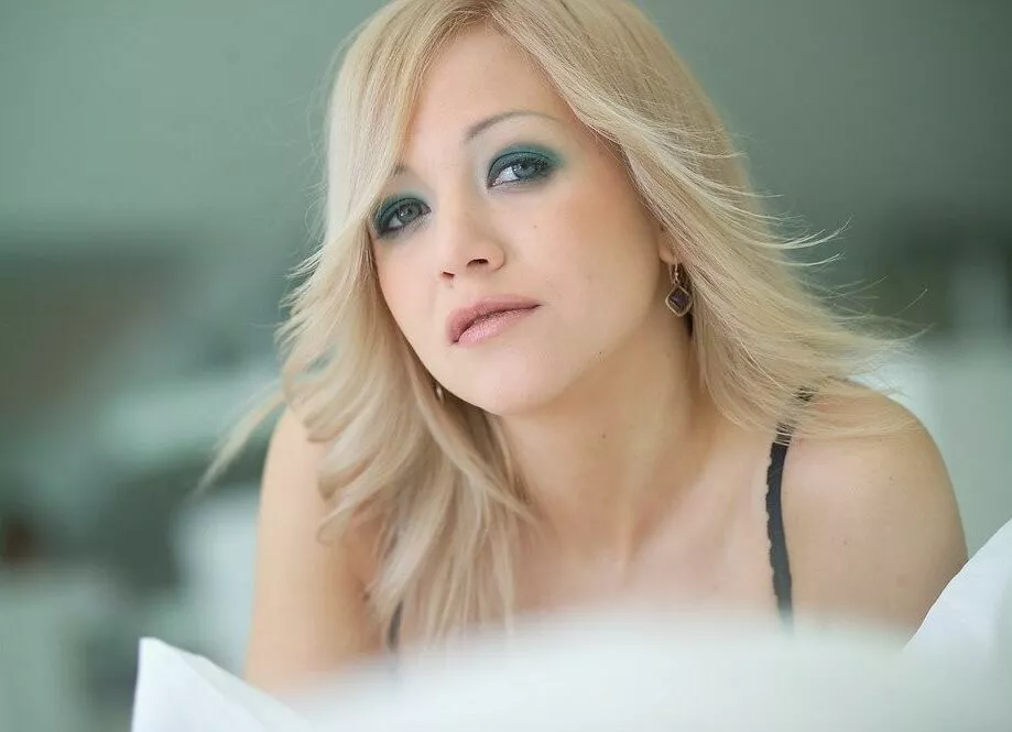 40-летняя Елена Терлеева впервые вышла замуж