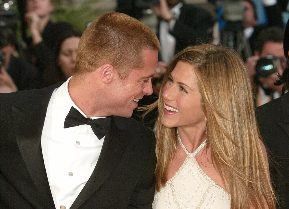  Дженнифер Энистон призналась, что страдает ПТСР после развода с Брэдом Питтом