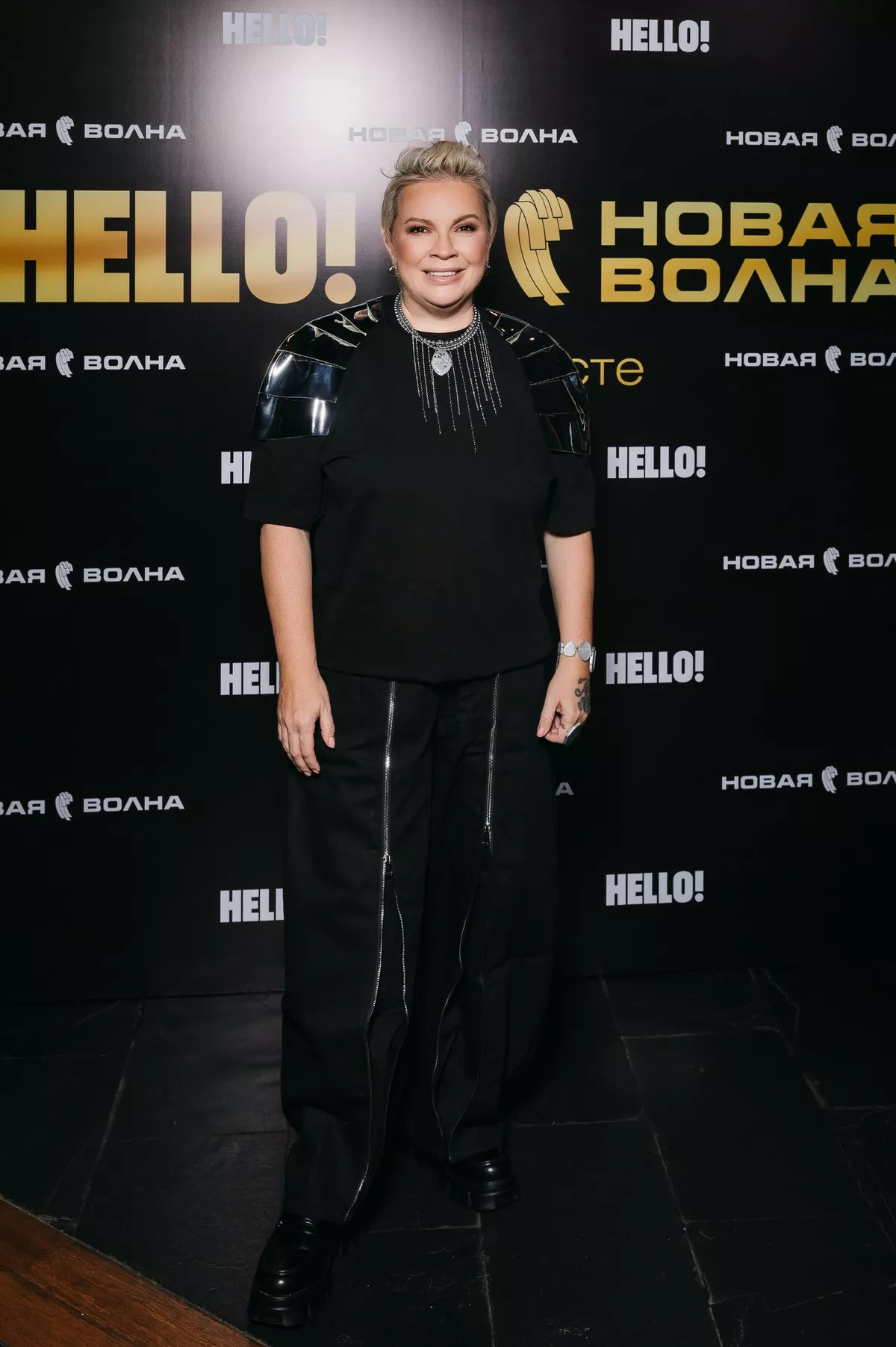 Алёна Жигалова на вечеринке HELLO! в рамках «Новой волны 2026», 23 августа 2026 г.