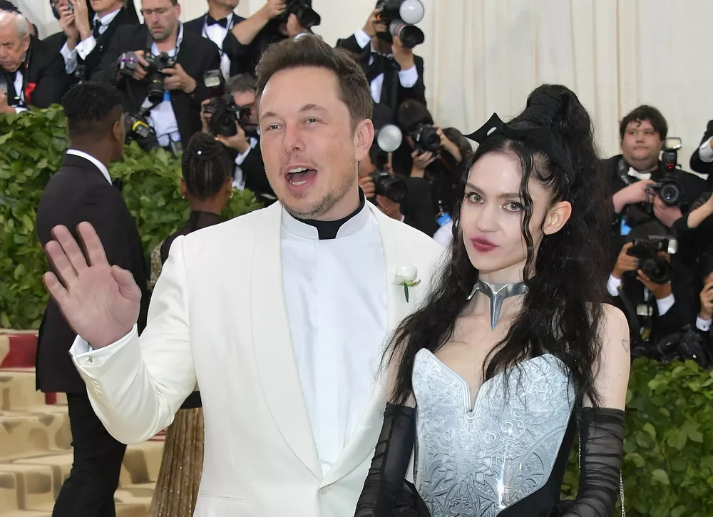 Стало известно о тайном ребенке Илона Маска от певицы Граймс