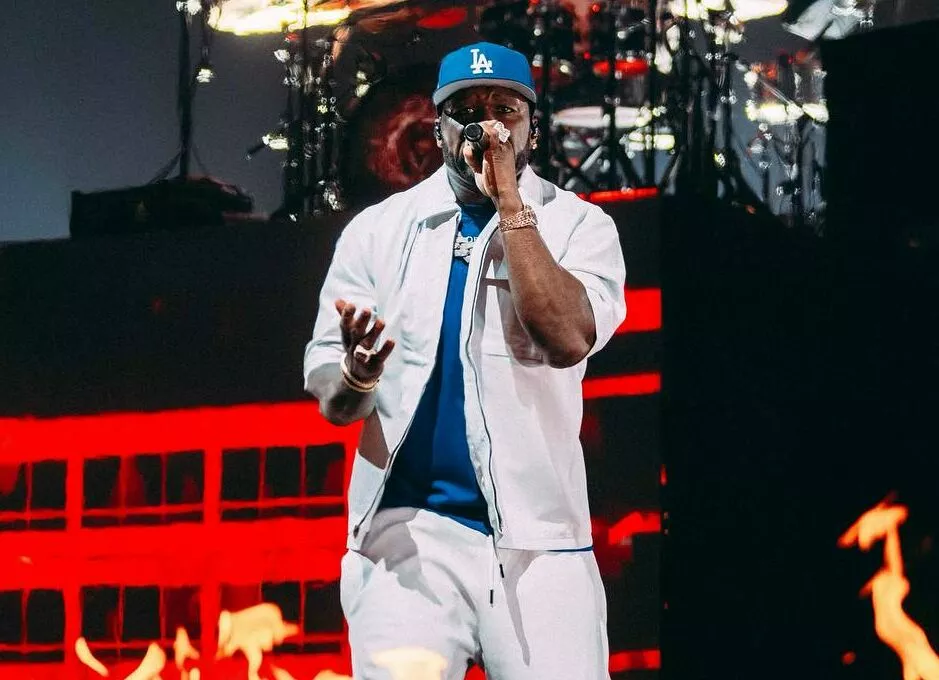 Женщина родила на концерте рэпера 50 Cent