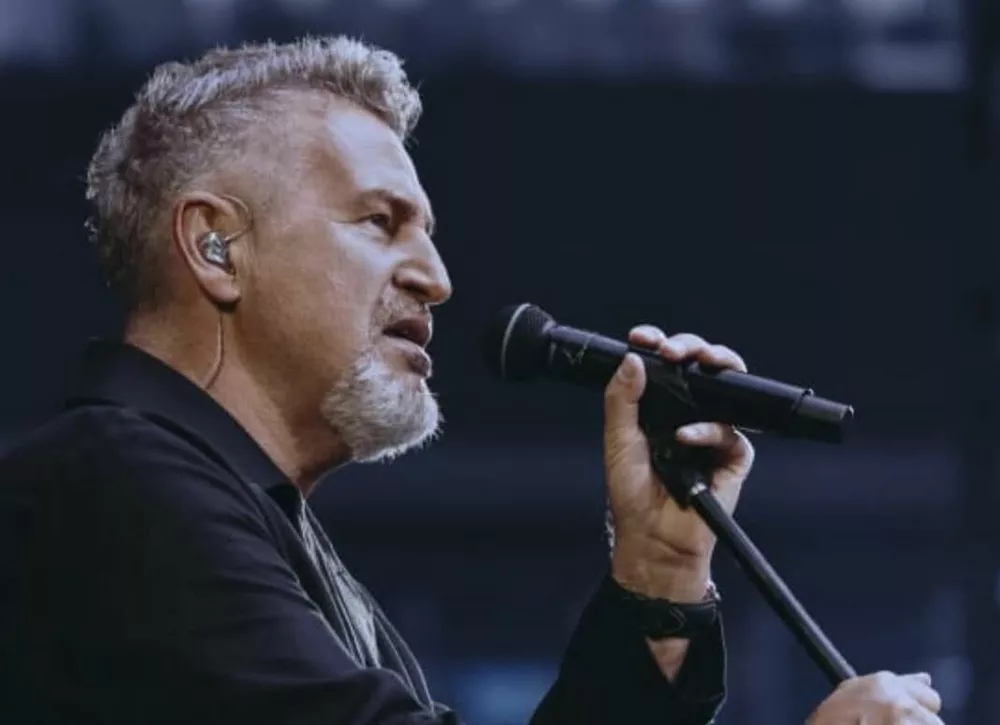 Леонид Агутин сообщил о смерти матери