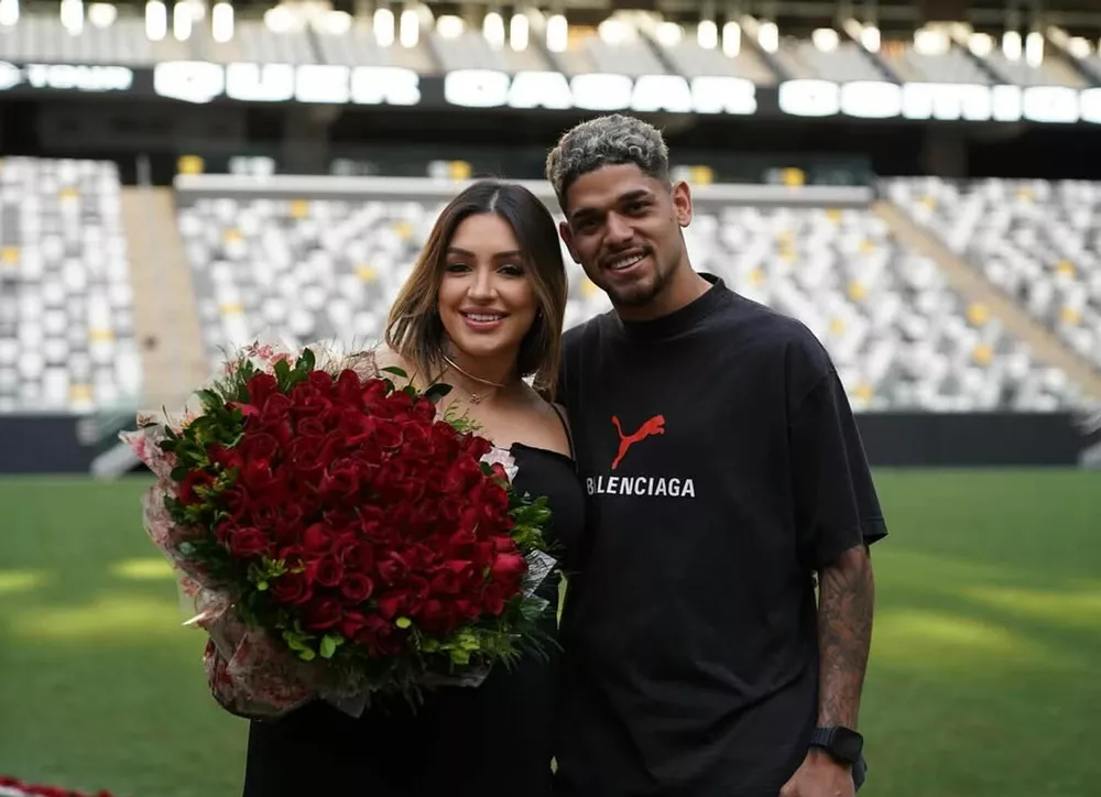 У 24-летнего футболиста Динамо Рубенса Диаса и его невесты родились двойняшки: фото