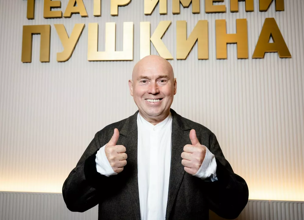 Виктор Сухоруков, Юрий Чурсин, Владимир Вдовиченков и Елена Лядова на премьере шекспировской Бури