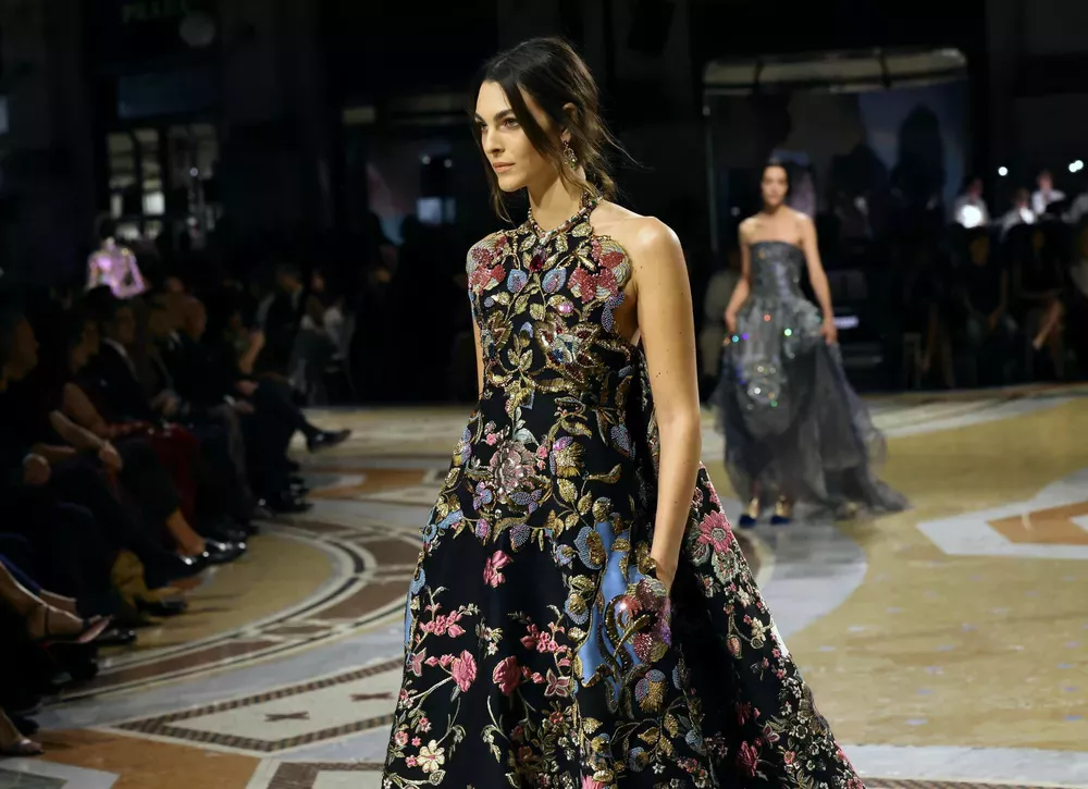 Дженнифер Лопес, Донаталла Версаче, Дакота Джонсон: гости шоу Vogue World: Milano
