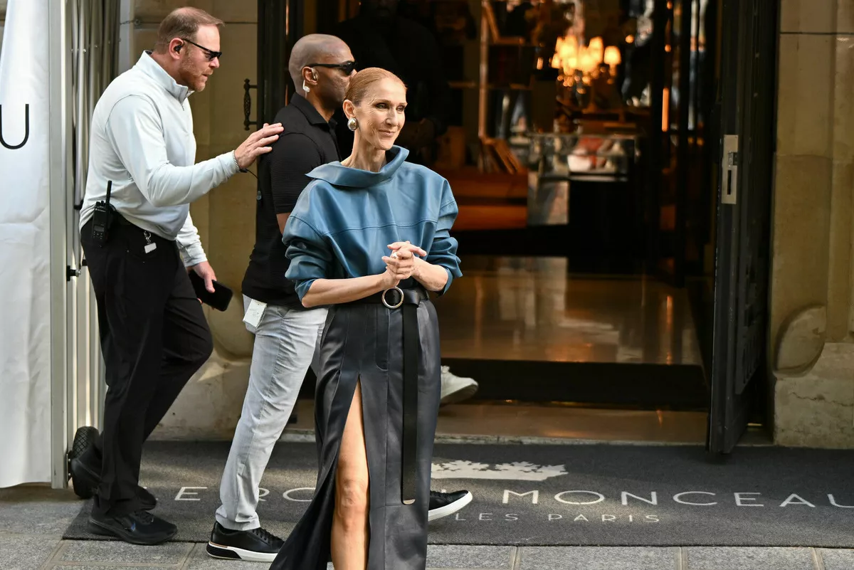 Для проживания Селин Дион выбрала пятизвёздочный отель-палас Le Royal Monceau — Raffles Paris