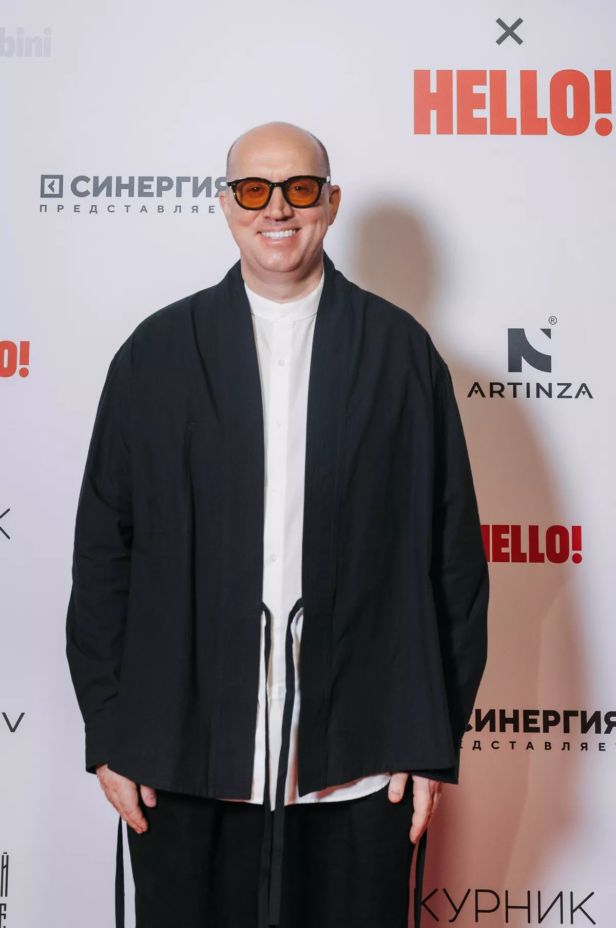 Сергей Бурунов на ярмарке «Арт Россия» в Гостином дворе