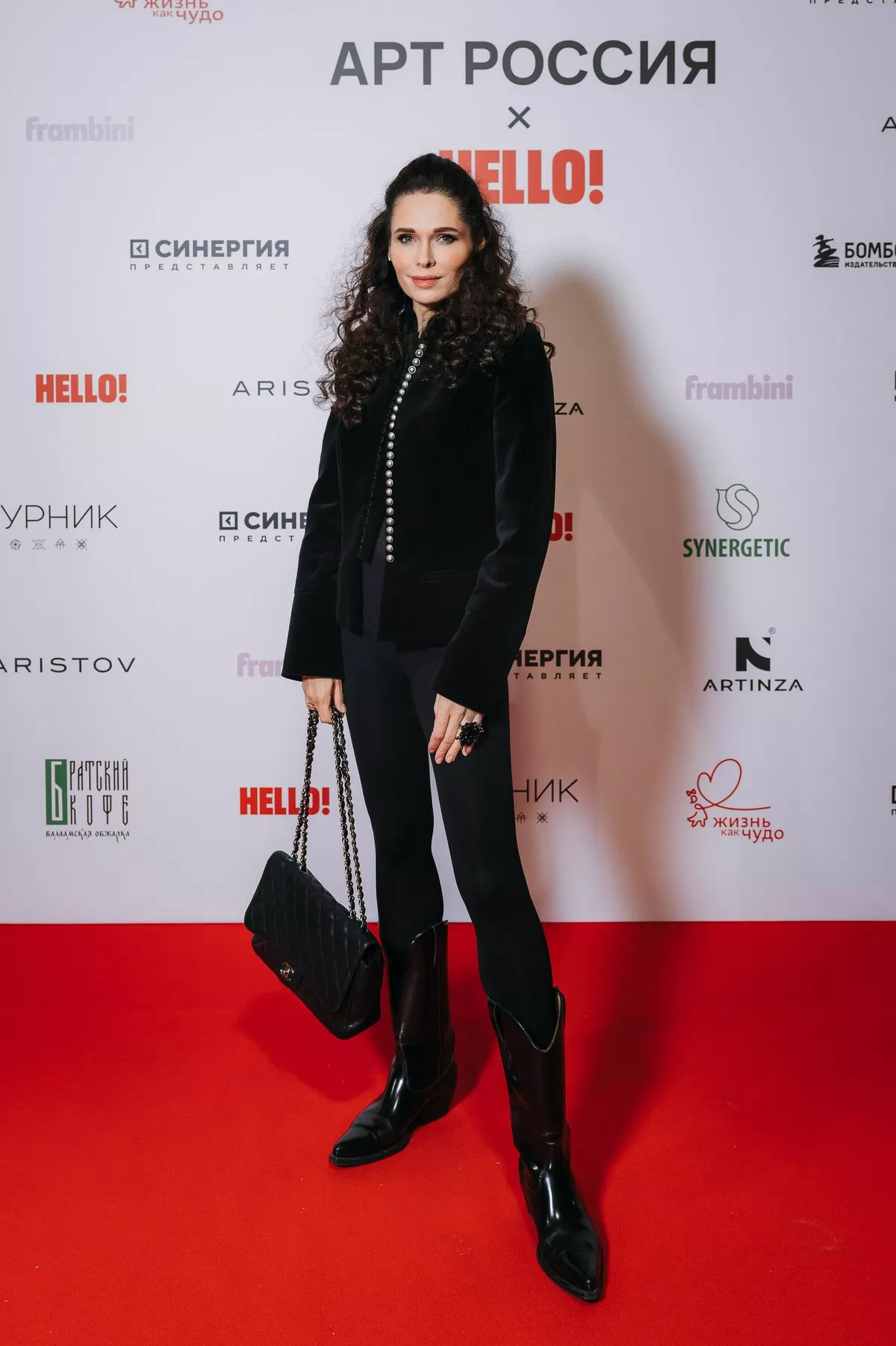 Полина Аскери