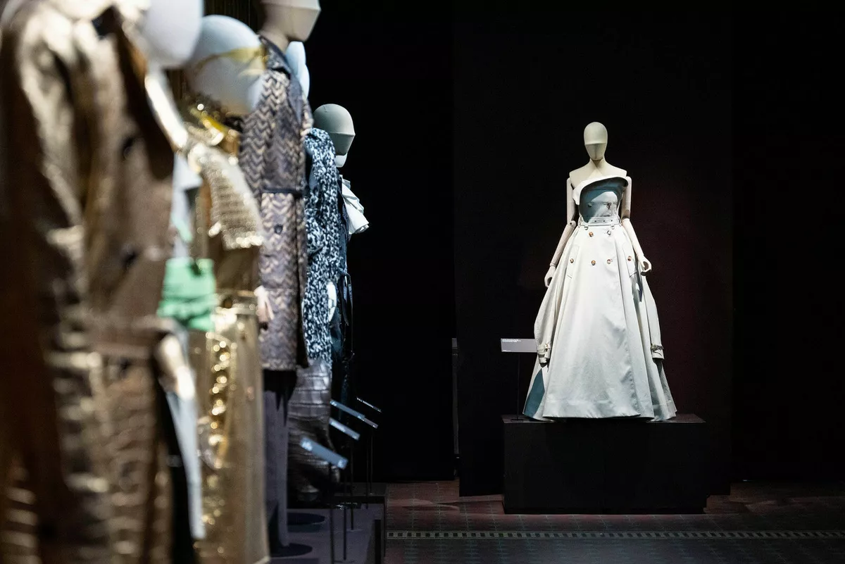 Выставка Burberry в музее V&A, Лондон