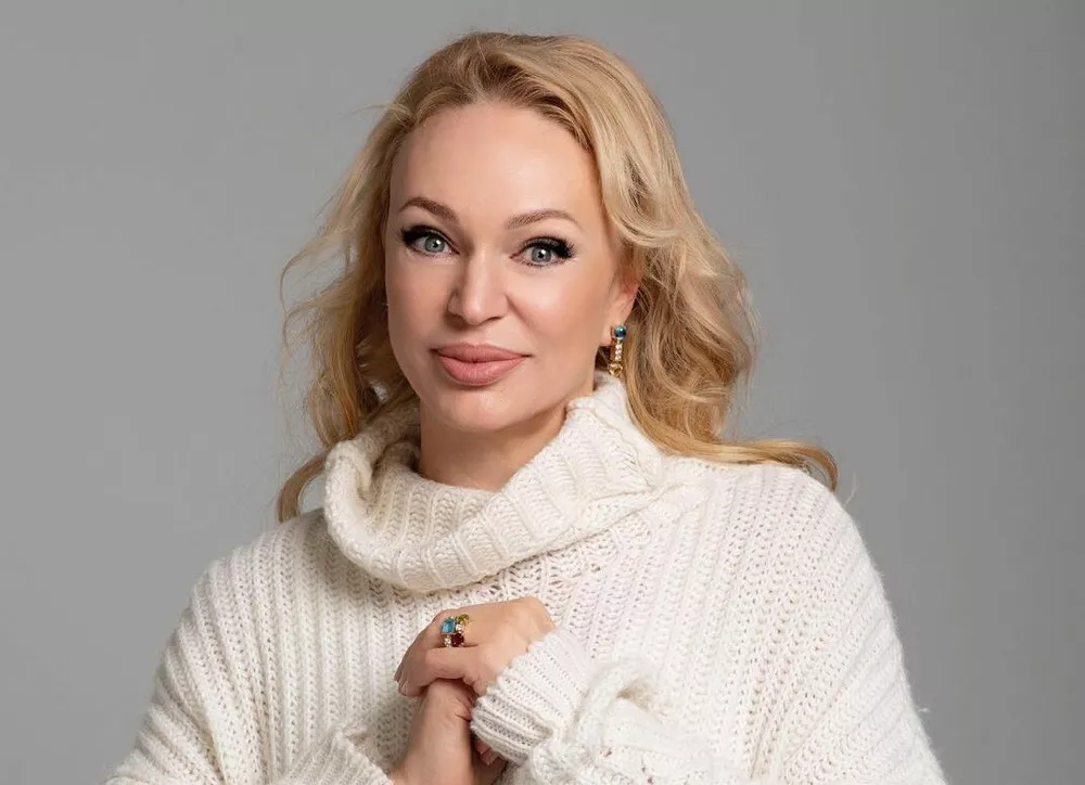 Алла Довлатова стала бабушкой: Я такая молодая и красивая