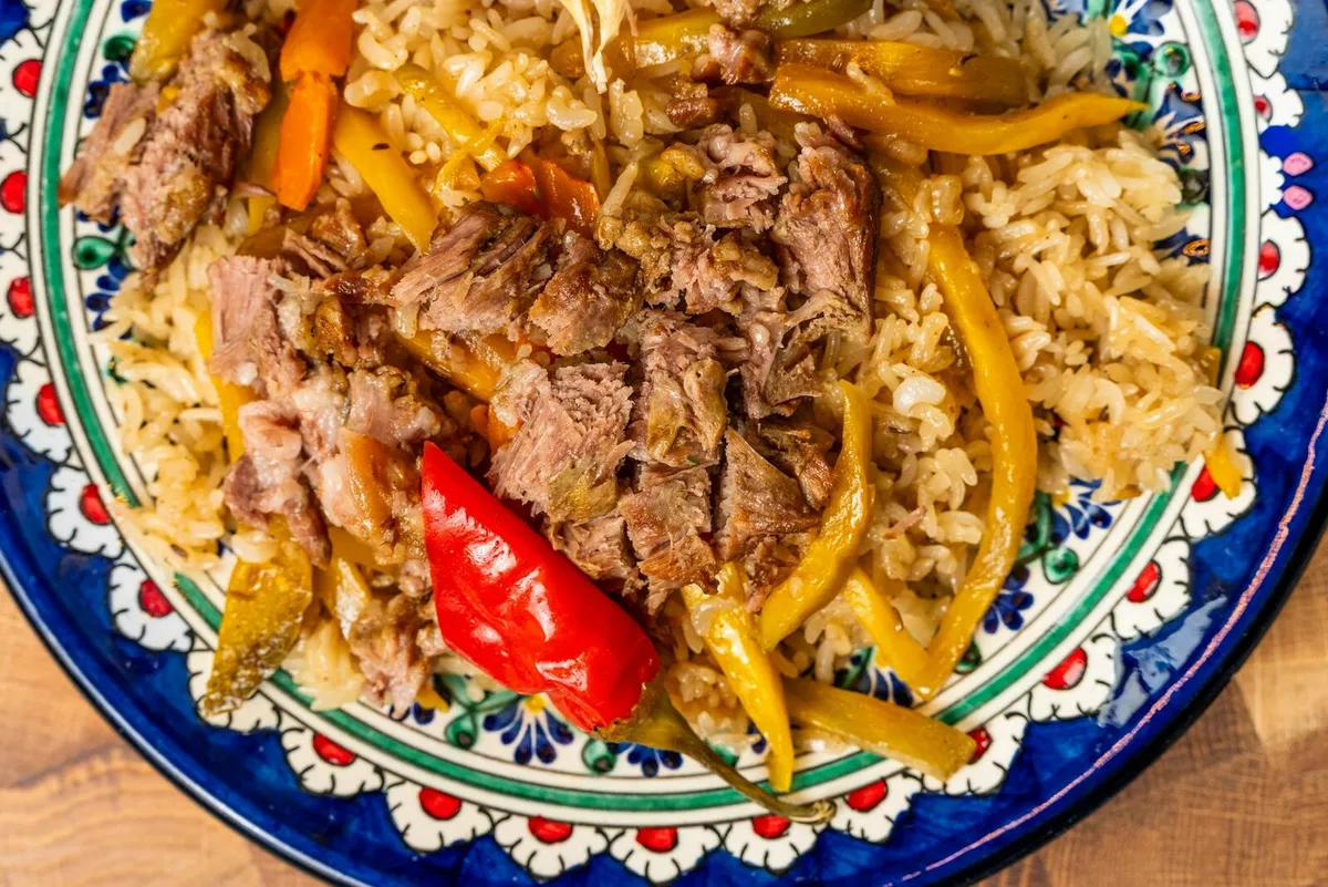 Плов в ресторане-корнере «Ош»