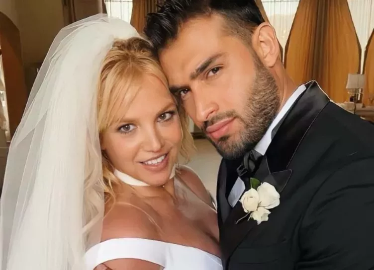 11 главных звездных свадеб этого лета – от Бритни Спирс до Павла Прилучного