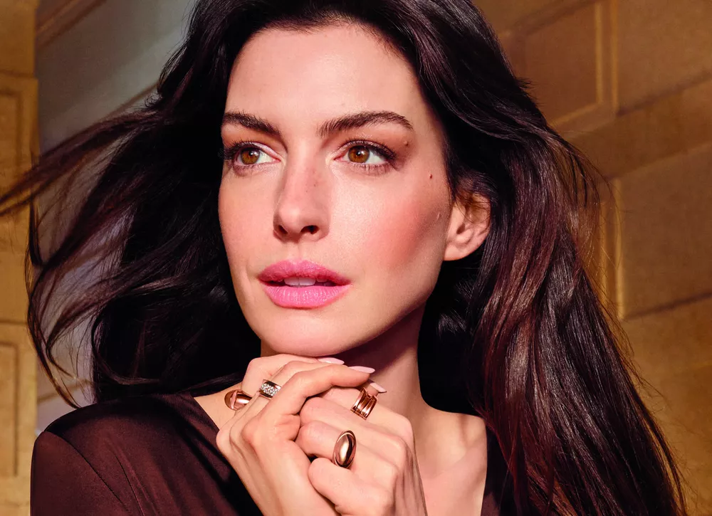 Энн Хэтэуэй для Bulgari и не только: дайджест fashion-новостей