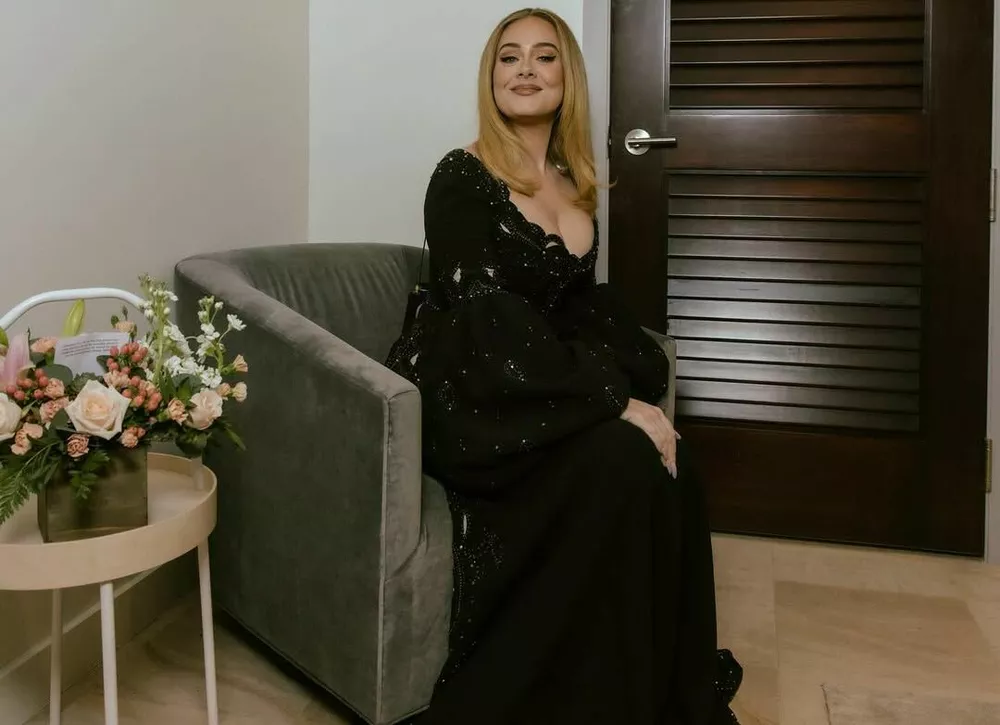 Адель дебютирует в кино — кого сыграет звезда 