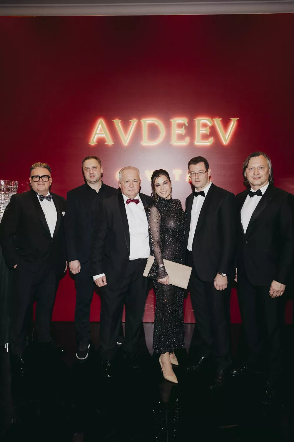 AVDEEV CRYSTAL