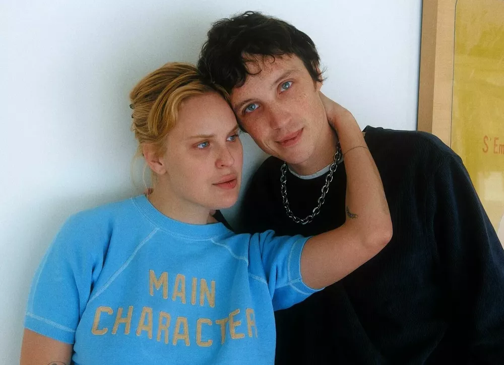 Дочь Брюса Уиллиса объявила о помолвке