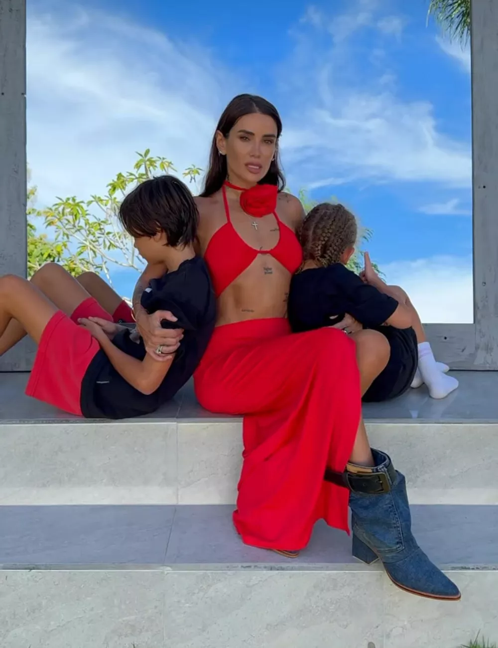 С сыновьями