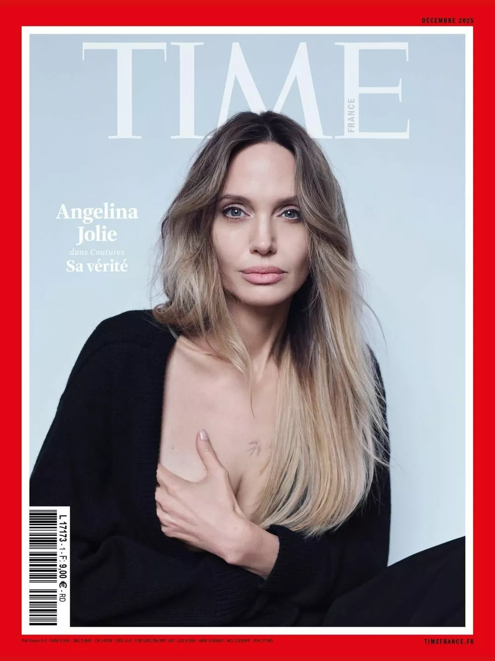 Анджелина Джоли