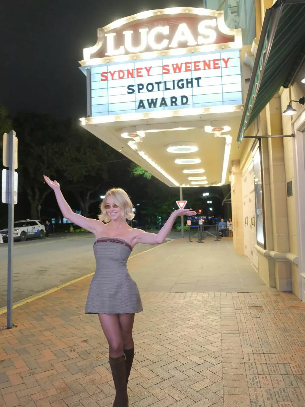 Сидни Суини