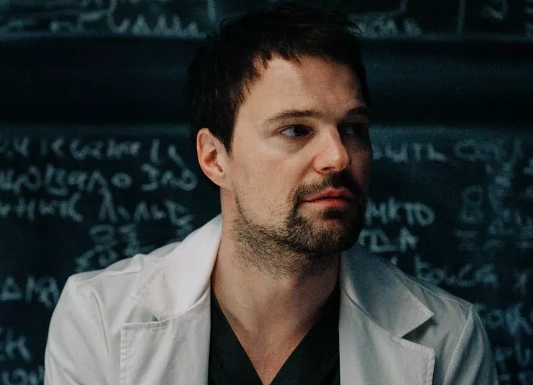 «13 клиническая»: сериал с Данилой Козловским, Паулиной Андреевой и Викторией Исаковой, который стоит посмотреть на праздниках 