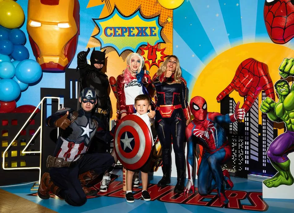 День рождения в стиле супергероев Marvel не оставил равнодушным ни одного ребенка в зале. Организацией праздниказанималась компания Kidsberry Event