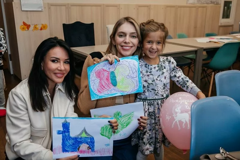 Ирина Чайковская, Ясмина Муратович в 
