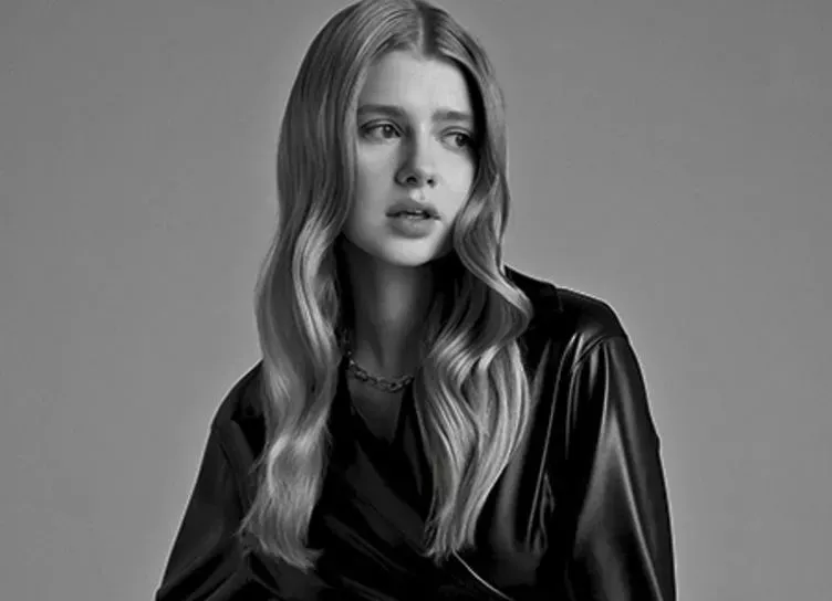 Анастасия Уколова о работе с психологом, абьюзе в отношениях и фильме Капитан Волконогов бежал