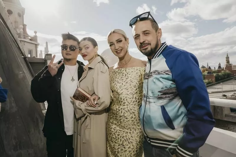 Анатолий Цой, Алена Водонаева, Ольга Бузова и Олег Верещагин