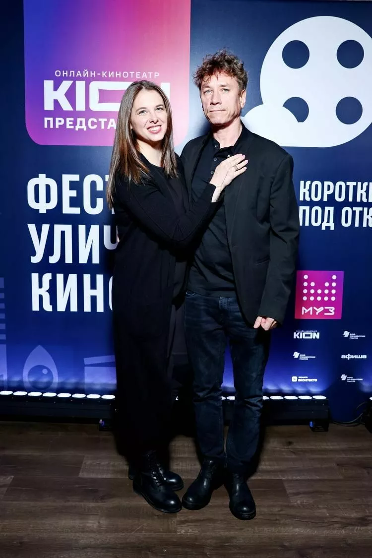 Александр Яценко с супругой