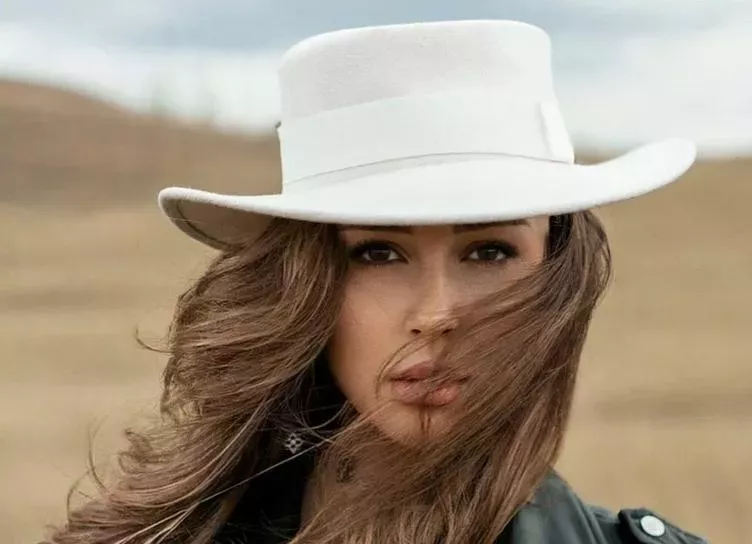 Анна Заворотнюк впервые опубликовала фото с женихом