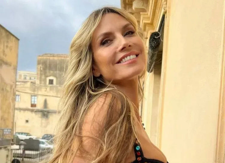 Бритни Спирс и Мадонна, подвиньтесь: Хайди Клум снялась обнаженной для своего блога