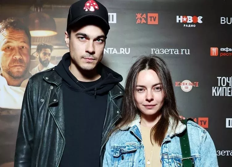 Бывшая Ивана Янковского Вера Кинчева впервые вышла в свет с экс-супругом Дарьи Урсуляк