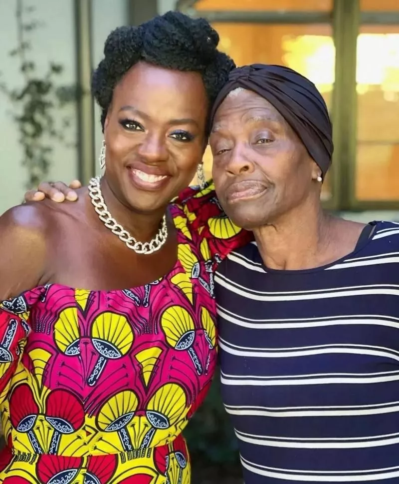 Виола Дэвис