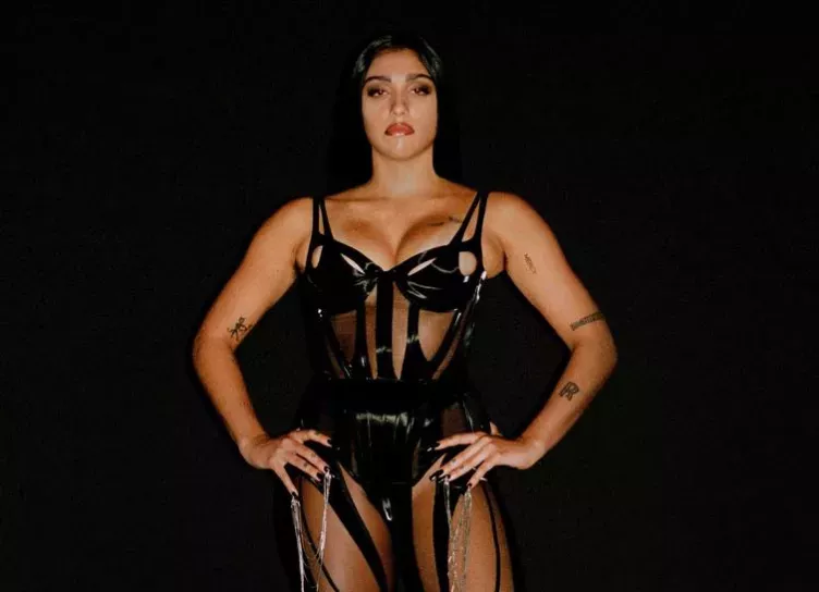 Дочь Мадонны Лурдес Леон, Белла Хадид и другие на виртуальном показе Mugler