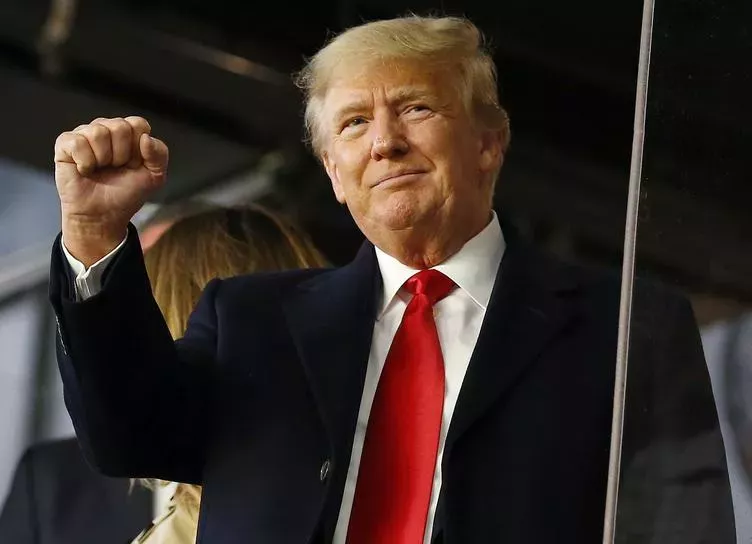 Дональд Трамп заявил, что Меган Маркл не уважает Елизавету II