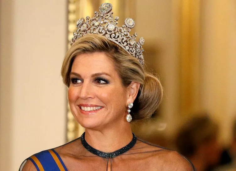 Дорогая Максима: кошачьи уши и павлиний хвост из рубинов и бриллиантов в шкатулке королевы Нидерландов