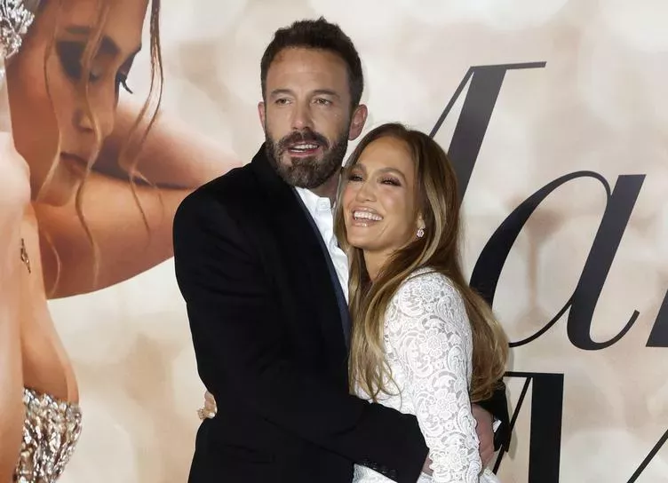 Экскурсия по новому особняку Дженнифер Лопес и Бена Аффлека за 50 миллионов долларов