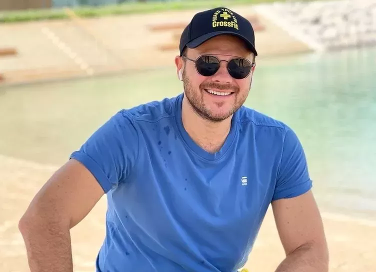 Эмин Агаларов проводит отпуск с Аленой Гавриловой и дочерью Афиной