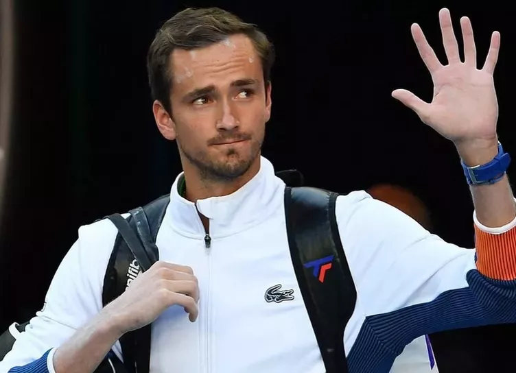 Это официально: Даниил Медведев стал первой ракеткой мира