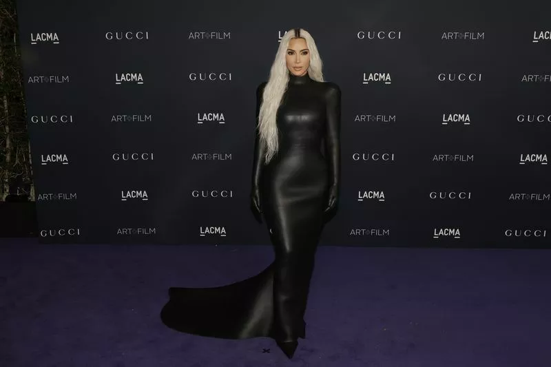 Ким Кардашьян