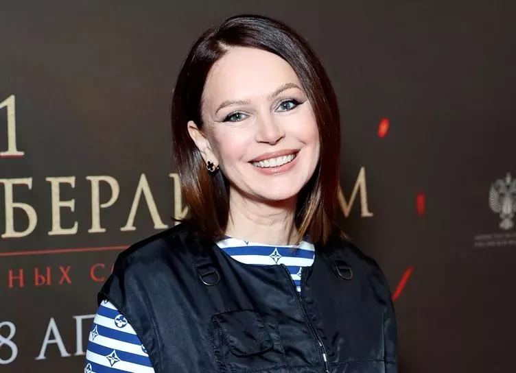 Ирина Безрукова, Алексей Чадов и Вячеслав Манучаров на премьере фильма в Москве