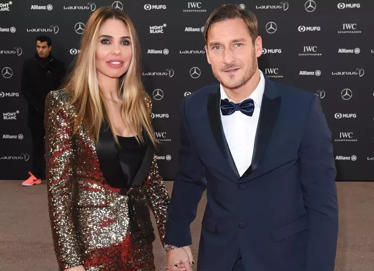 Итальянские Дэвид и Виктория Бекхэм Франческо Тотти и Илари Блази разводятся после 17 лет брака