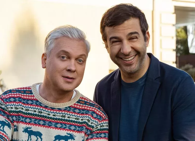 Иван Ургант, Сергей Светлаков и Никита Ефремов в фильме Елки 8: первые кадры со съемочной площадки