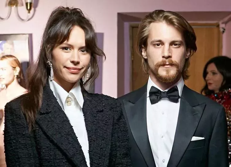 Иван Янковский и Диана Пожарская дебютировали в качестве пары на премии GQ
