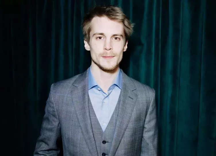 Иван Янковский о прощании с Олегом Янковским, Диане Пожарской и травле Кристины Асмус за секс-сцену в фильме Текст