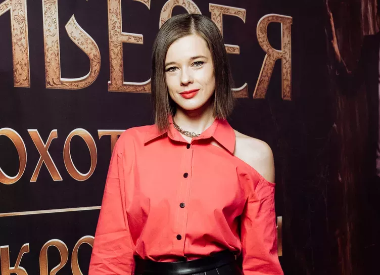 Катерина Шпица, Тихон Жизневский, Лена Катина и Алексей Серебряков на премьере фильма в Москве