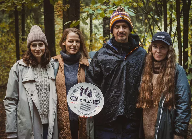 Константин Богомолов приступил к съемкам сериала Кеша с Ребенок и Снигирь