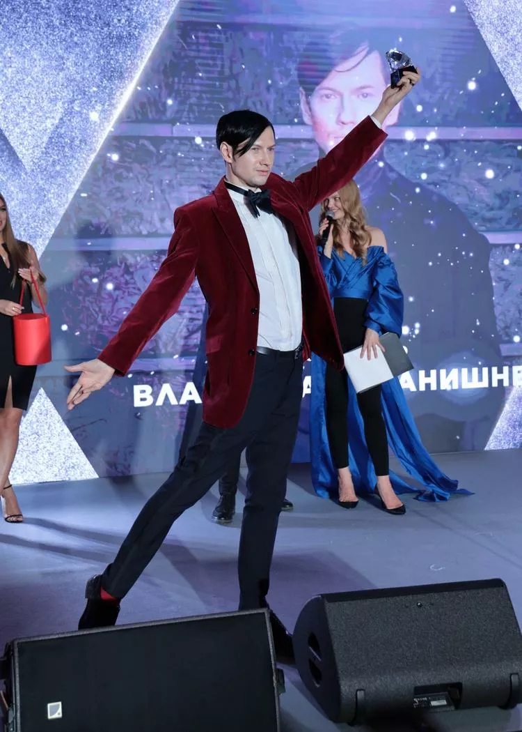 Владислав Ананишнев
