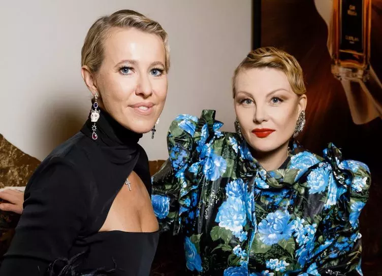Ксения Собчак, Рената Литвинова, Айдан Салахова и другие на светском ужине в Москве